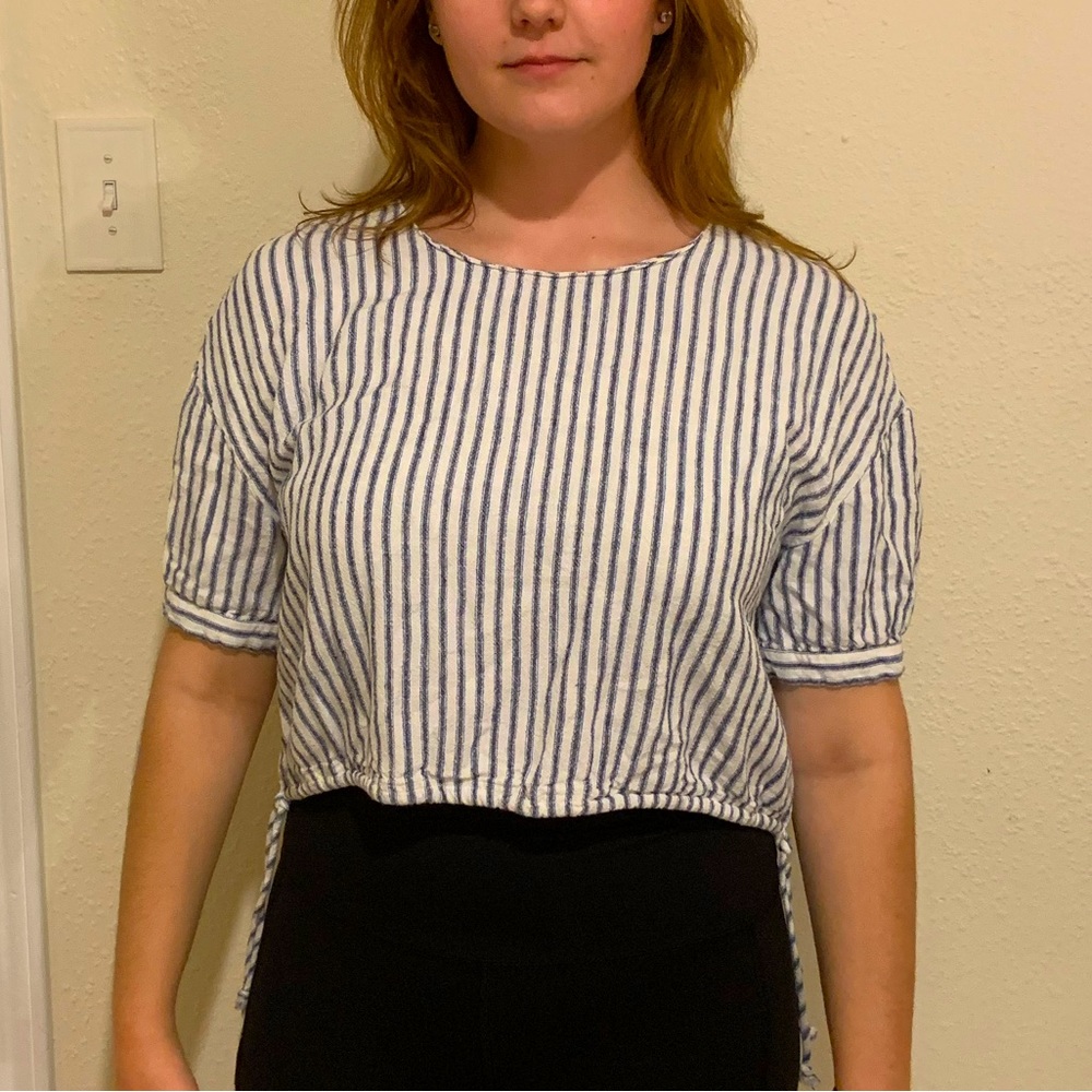 Cropped Stripped Canvas/Cotton Top!